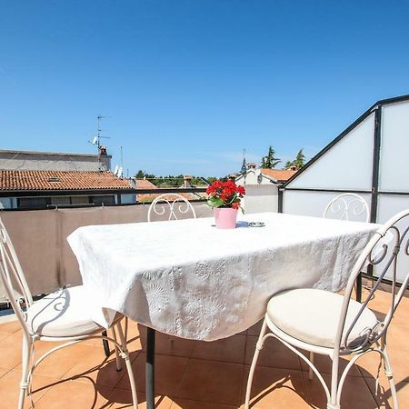 Apartmani Ljubica Poreč Exterior foto