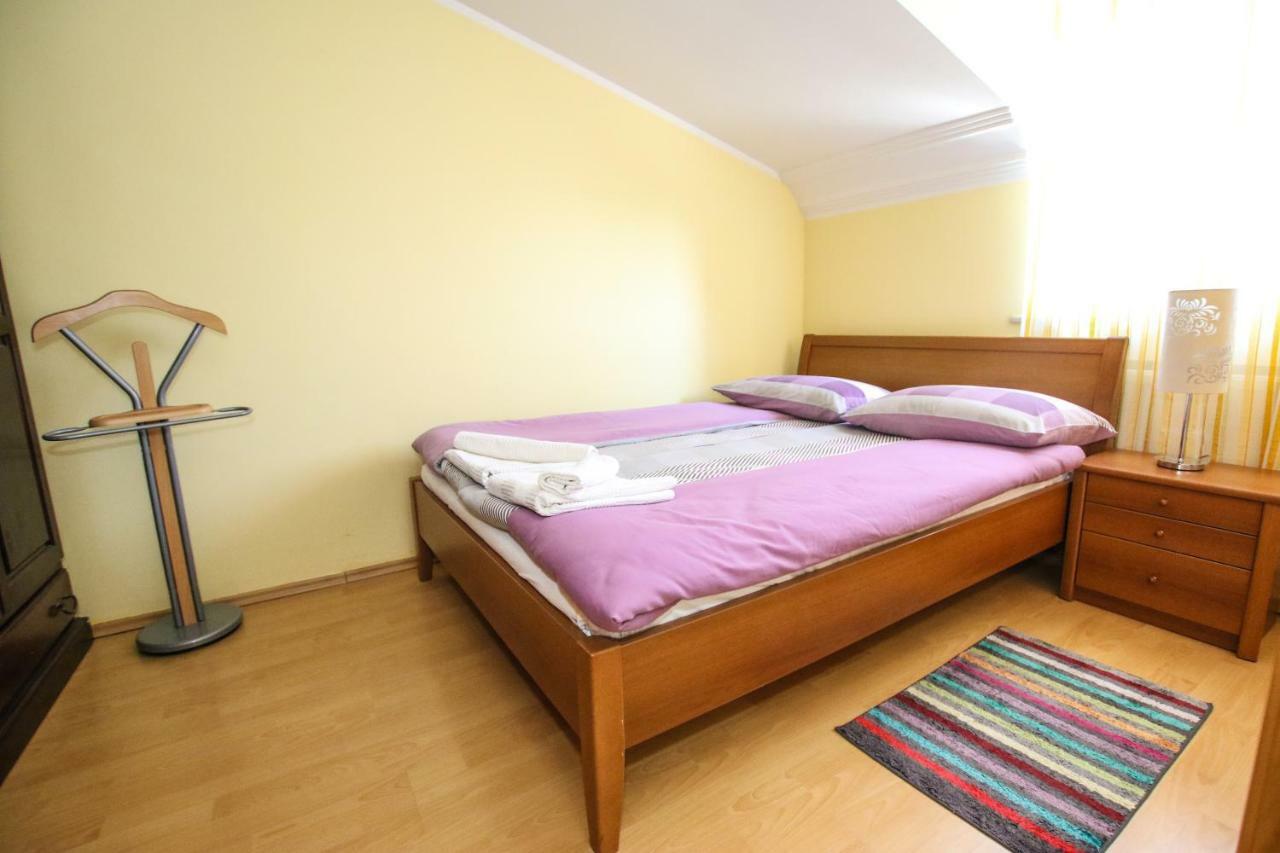 Apartmani Ljubica Poreč Exterior foto